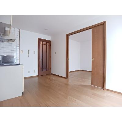 フォレスト矢倉 101【管理NO：1-006588001-01010】 ★家具家電は申し込み後に搬入します★の物件写真2
