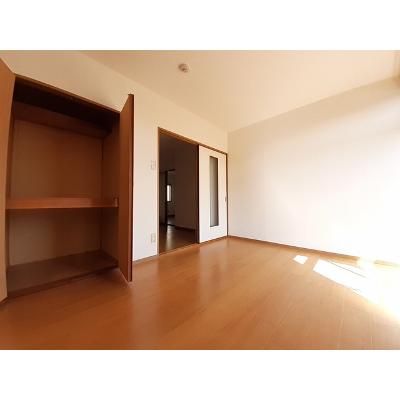 エクセル北門 105【管理NO：1-004827601-01050】 ★家具家電は申し込み後に搬入します★の物件写真2