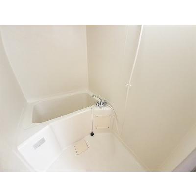 アリビラⅡ 102【管理NO：1-004481801-01020】 ★家具家電は申し込み後に搬入しますの物件写真4