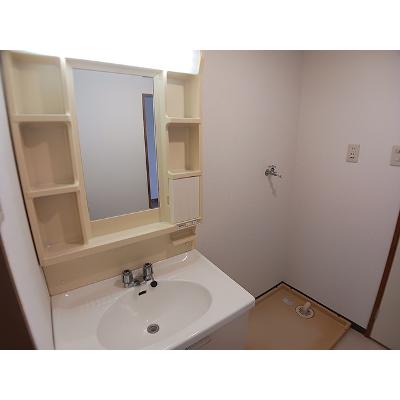 玲巧－ハイツ２ 206【管理NO：1-003825902-02050】 ★家具家電は申し込み後に搬入しますの物件写真6
