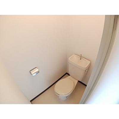 オアシスヤマナ 102【管理NO：1-002105701-01020】 ★家具家電は申し込み後に搬入します★の物件写真5