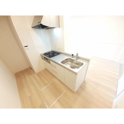 シーズンテラス勝原 104【管理NO：1-026859901-01040】 ★家具家電は申し込み後に搬入します★の物件写真3