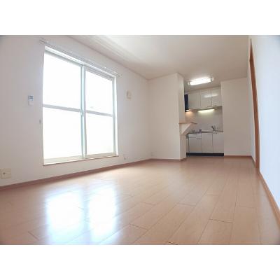 シュライン・フロント 201【管理NO：1-015476201-02010】 ★家具家電は申し込み後に搬入します★の物件写真2