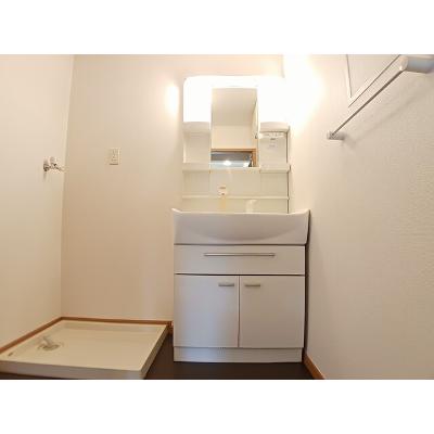 エンジェル・クリーク 201【管理NO：1-014036001-02010】 ★家具家電は申し込み後に搬入します★の物件写真6