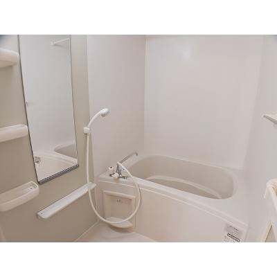 マーカスＡ 104【管理NO：1-013980401-01040】 ★家具家電は申し込み後に搬入します★の物件写真4