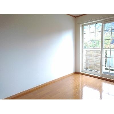 メゾン　ド　セゾンＢ 102【管理NO：1-013384502-01020】 ★家具家電は申し込み後に搬入します★の物件写真2