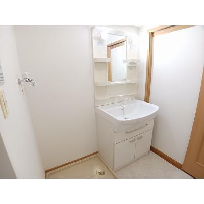クラール雅 203【管理NO：1-013211001-02030】 ★家具家電は申し込み後に搬入します★の物件写真6