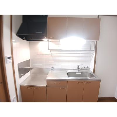 エピーメロンハウス 101【管理NO：1-011719801-01010】 ★家具家電は申し込み後に搬入します★の物件写真3