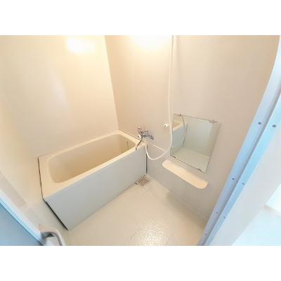 アメニティ六番館 201【管理NO：1-007146901-02010】 ★家具家電は申し込み後に搬入します★の物件写真4