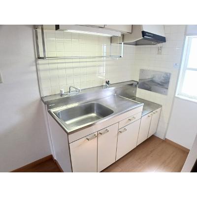 パルコ 201【管理NO：1-004159501-02010】 ★家具家電は申し込み後に搬入します★の物件写真3