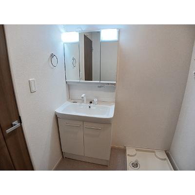 プリムローズ平松 104【管理NO：1-028269901-01040】 ★家具家電は申し込み後に搬入します★の物件写真6
