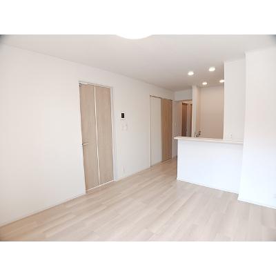 サンセールⅨ　Ａ 103【管理NO：1-028211101-01030】 ★家具家電は申し込み後に搬入します★の物件写真2