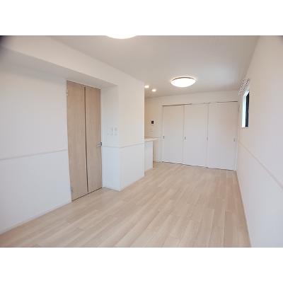シーズンテラス勝原 106【管理NO：1-026859901-01060】 ★家具家電は申し込み後に搬入します★の物件写真2