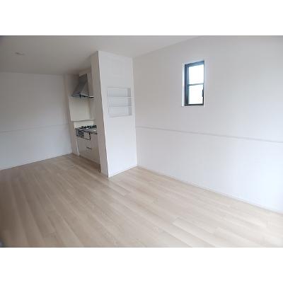 Ｓｕｎｌｉｔ 103【管理NO：1-025198101-01030】 ★家具家電は申し込み後に搬入します★の物件写真2