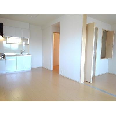 シン．シン．ハウスＤ 201【管理NO：1-017674301-02010】 ★家具家電は申し込み後に搬入します★の物件写真2