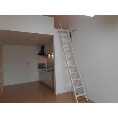 プルメリア　Ⅱ 202【管理NO：1-017242902-02020】 ★家具家電は申し込み後に搬入します★ ★2026年11月中旬入居可能★の物件写真2