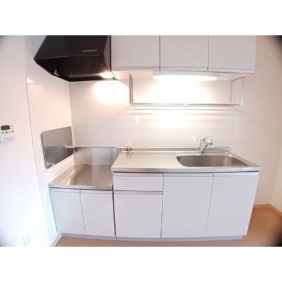 シルフィード 202【管理NO：1-017050901-02020】 ★家具家電は申し込み後に搬入します★の物件写真3
