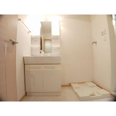 シルフィード 202【管理NO：1-017050901-02020】 ★家具家電は申し込み後に搬入します★の物件写真6