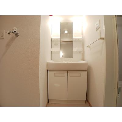 ロイヤル・ガーデン 202【管理NO：1-016510501-02020】 ★家具家電は申し込み後に搬入しますの物件写真6