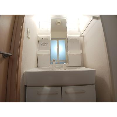 グラン・レーヴ 103【管理NO：1-015601901-01030】 ★家具家電は申し込み後に搬入します★の物件写真6