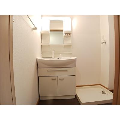 フォンターナ・ヴィラⅡ 103【管理NO：1-014583301-01030】 ★家具家電は申し込み後に搬入します★の物件写真6