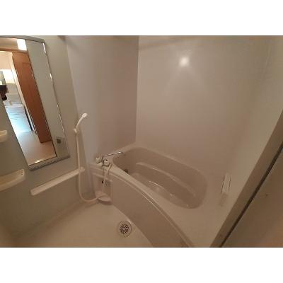 セントポーリアⅡ 103【管理NO：1-014186601-01030】 ★家具家電は申し込み後に搬入します★の物件写真4