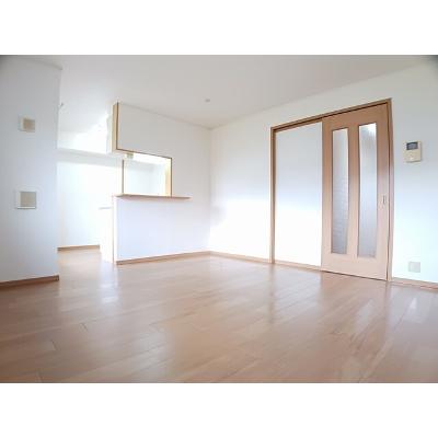 エテルネルＢ 202【管理NO：1-013617802-02020】 ★家具家電は申し込み後に搬入します★の物件写真2