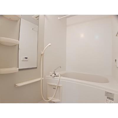 エテルネルＢ 202【管理NO：1-013617802-02020】 ★家具家電は申し込み後に搬入します★の物件写真4