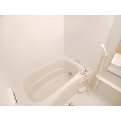 クール・ヴィヴァーチェＢ 102【管理NO：1-013238502-01020】 ★家具家電は申し込み後に搬入します★の物件写真4