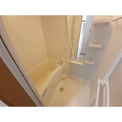 アヴェニュー谷川 204【管理NO：1-013165101-02040】 ★家具家電は申し込み後に搬入しますの物件写真4