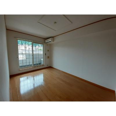 エーデル緑ヶ丘Ｄ 202【管理NO：1-013081001-02020】 ★家具家電は申し込み後に搬入します★の物件写真2