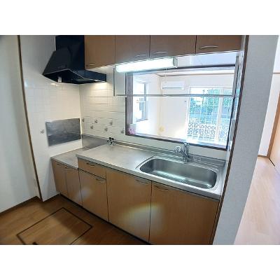エメラルド雅 101【管理NO：1-011464401-01010】 ★家具家電は申し込み後に搬入します★の物件写真3