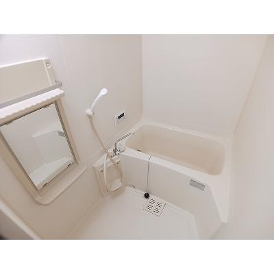 エメラルド雅 101【管理NO：1-011464401-01010】 ★家具家電は申し込み後に搬入します★の物件写真4