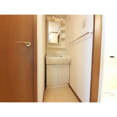 アメニティ１０ 102【管理NO：1-011079401-01020】 ★家具家電は申し込み後に搬入します★の物件写真6