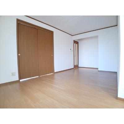 Ｌａ．プラティーヌ 103【管理NO：1-010723801-01030】 ★家具家電は申し込み後に搬入します★の物件写真2