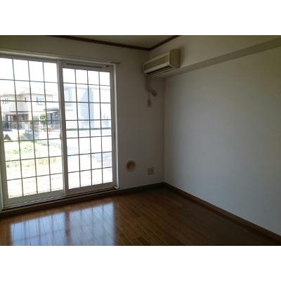 ピュアメゾン 103【管理NO：1-010158601-01030】 ★家具家電は申し込み後に搬入しますの物件写真2