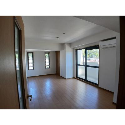 シエル青山 405【管理NO：1-009761701-04050】 ★家具家電は申し込み後に搬入します★の物件写真2