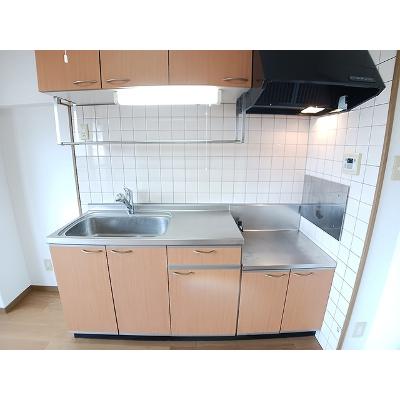 シエル青山 401【管理NO：1-009761701-04010】 ★家具家電は申し込み後に搬入します★の物件写真3