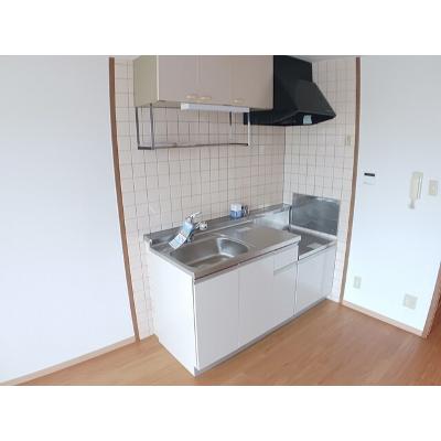 カーサ正保橋 201【管理NO：1-007633001-02010】 ★家具家電は申し込み後に搬入します★の物件写真3