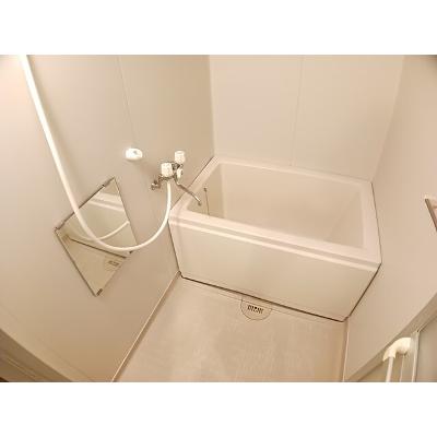 カーサ正保橋 201【管理NO：1-007633001-02010】 ★家具家電は申し込み後に搬入します★の物件写真4