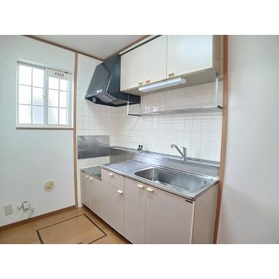 アムラインＢ 103【管理NO：1-007537502-01030】 ★家具家電は申し込み後に搬入します★の物件写真3