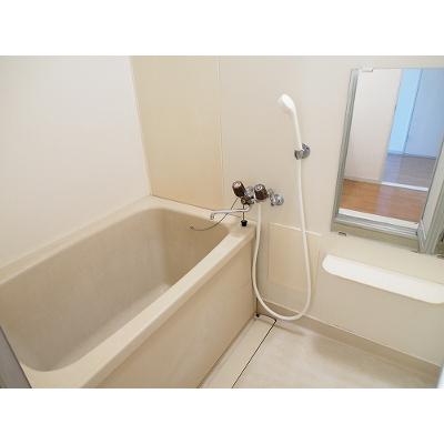 エルダー佐々木 201【管理NO：1-002760901-02010】 ★家具家電は申し込み後に搬入します★の物件写真4