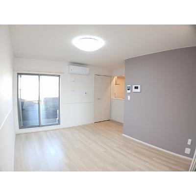 アレグリア 202【管理NO：1-027845601-02020】 ★家具家電は申し込み後に搬入しますの物件写真2