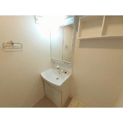 ラ・ルミエール 206【管理NO：1-025540801-02050】 ★家具家電は申し込み後に搬入しますの物件写真6