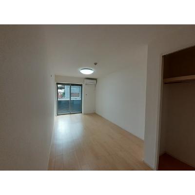 フュルネ 105【管理NO：1-021985301-01040】 ★家具家電は申し込み後に搬入します 2026年08月下旬入居可能の物件写真2