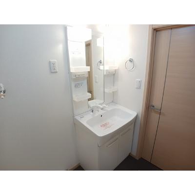 グランツ大和 201【管理NO：1-016726801-02010】 ★家具家電は申し込み後に搬入しますの物件写真6