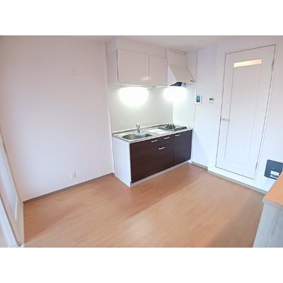 ベルオーブⅡ 202【管理NO：1-099350001-02020】 ★家具家電は申し込み後に搬入しますの物件写真2