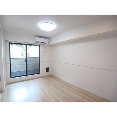 フラン・ソレイユ　学園前 205【管理NO：1-028257701-02050】 ★家具家電は申し込み後に搬入します★の物件写真2