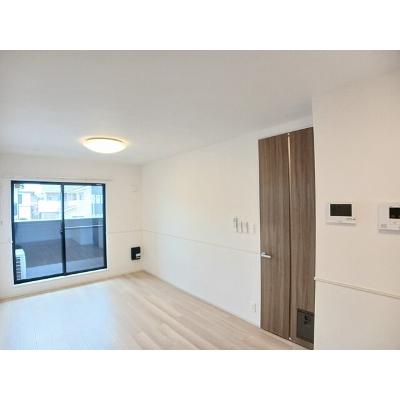 ヴェルデ　ルーチェ 202【管理NO：1-028200101-02020】 ★家具家電は申し込み後に搬入しますの物件写真2