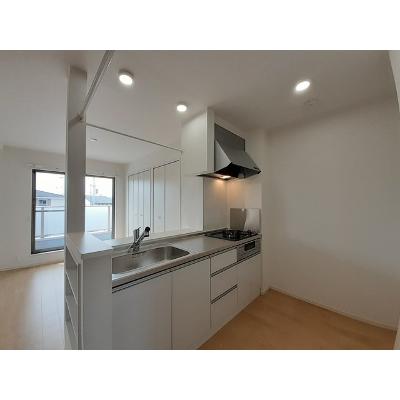 ヴィラージュ　Ⅰ 201【管理NO：1-023320001-02010】 ★家具家電は申し込み後に搬入します 2026年08月中旬入居可能の物件写真3